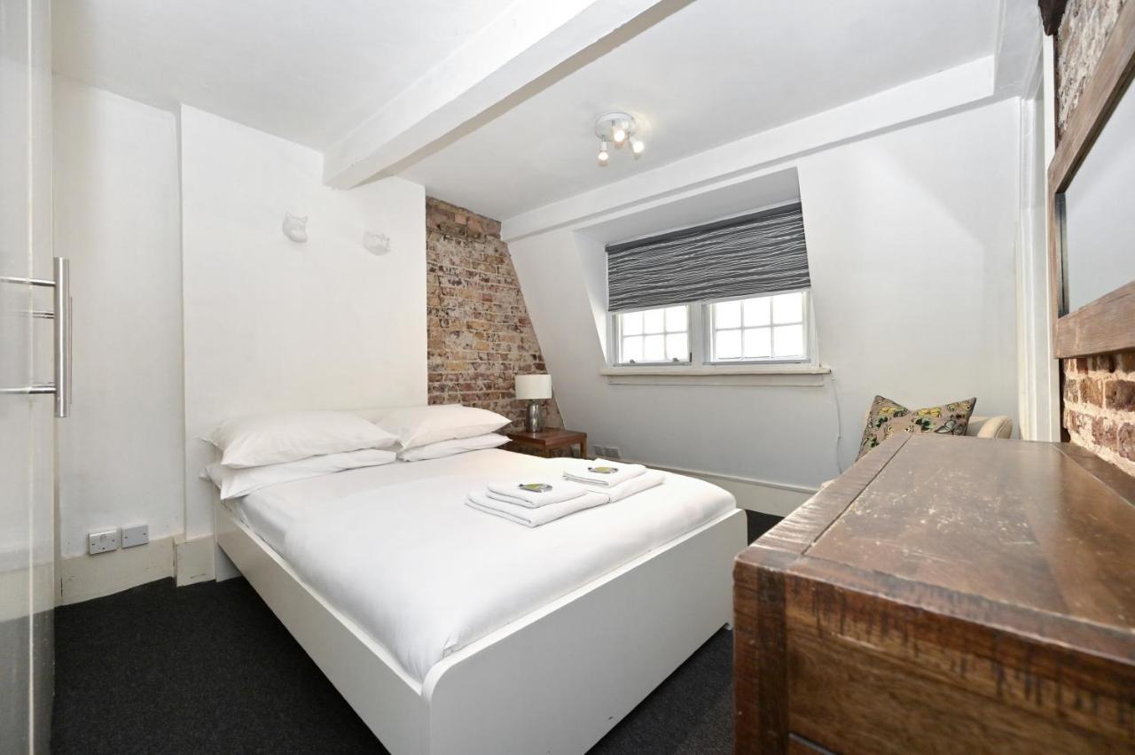 Soho, Piccadilly & Chinatown - Two Bedroom & Two Double Beds Apartment London Exteriör bild