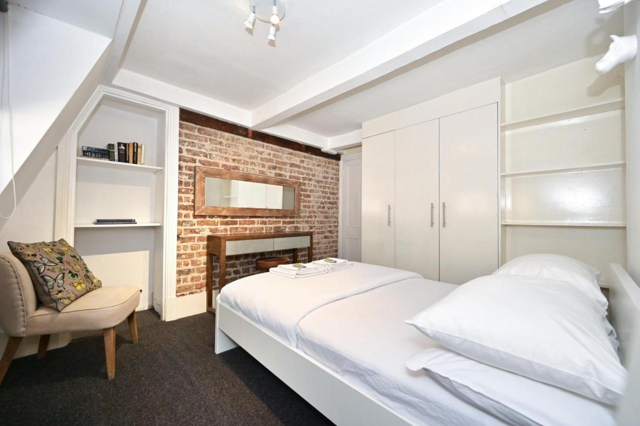 Soho, Piccadilly & Chinatown - Two Bedroom & Two Double Beds Apartment London Exteriör bild