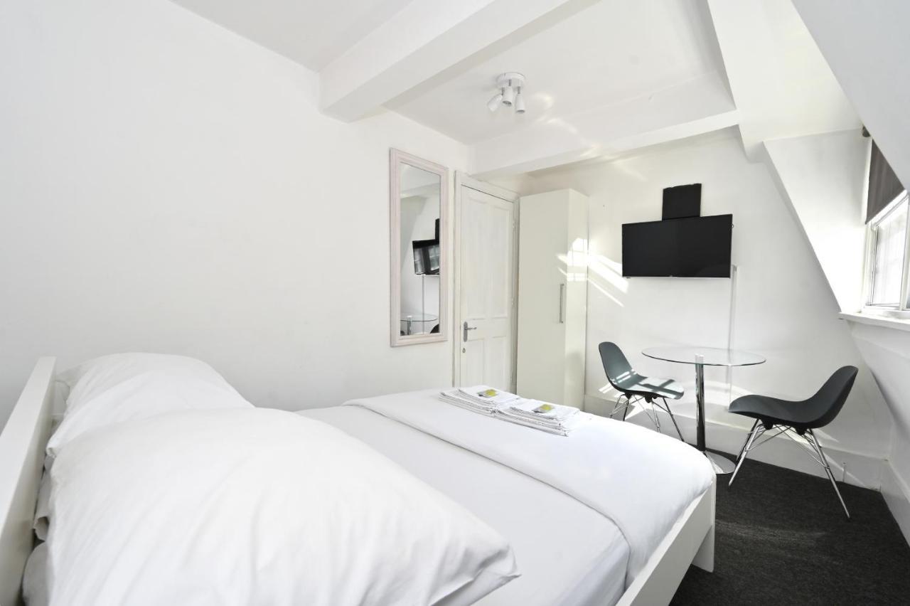 Soho, Piccadilly & Chinatown - Two Bedroom & Two Double Beds Apartment London Exteriör bild