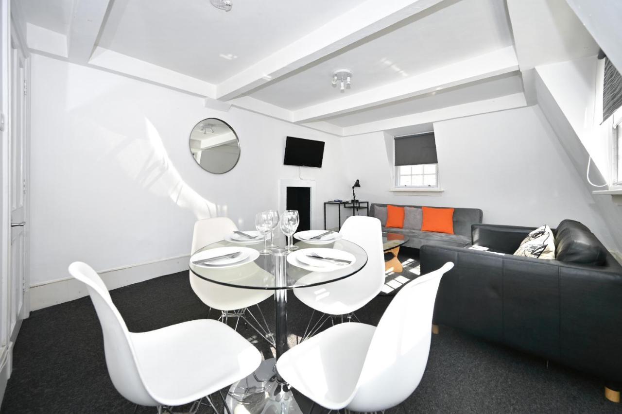 Soho, Piccadilly & Chinatown - Two Bedroom & Two Double Beds Apartment London Exteriör bild