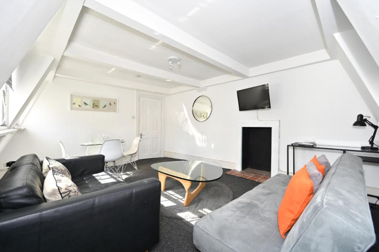 Soho, Piccadilly & Chinatown - Two Bedroom & Two Double Beds Apartment London Exteriör bild
